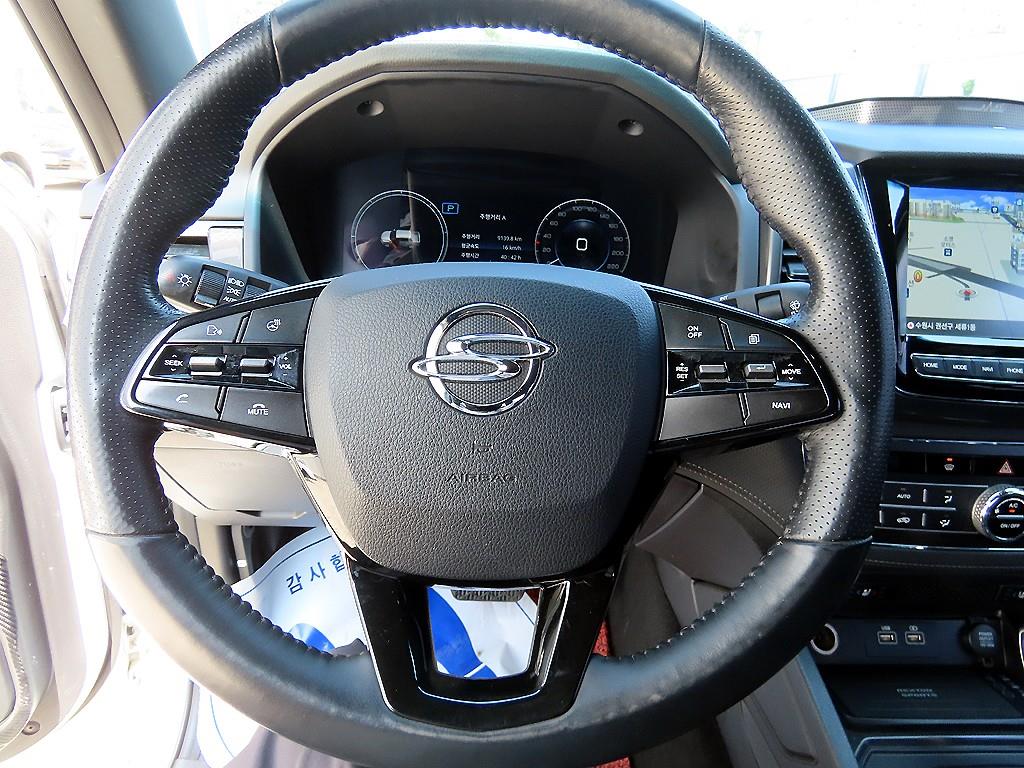 KGM Rexton — photo 08