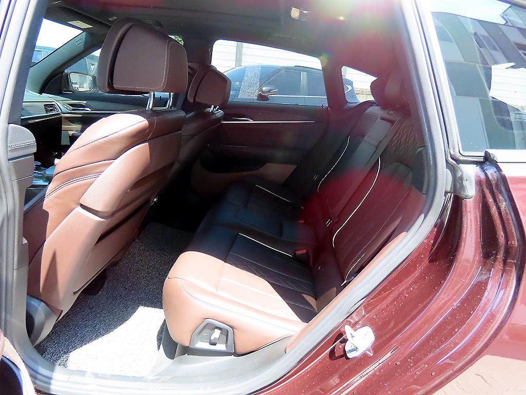 BMW Gran Turismo — photo 06