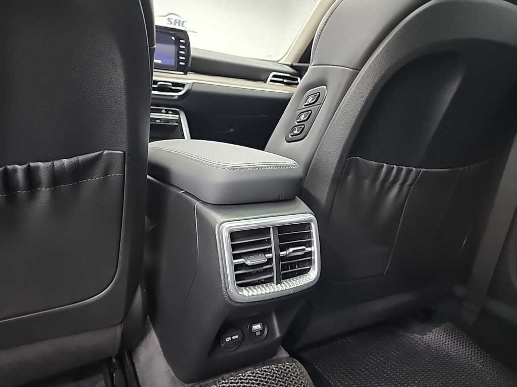 Kia K5 — photo 13