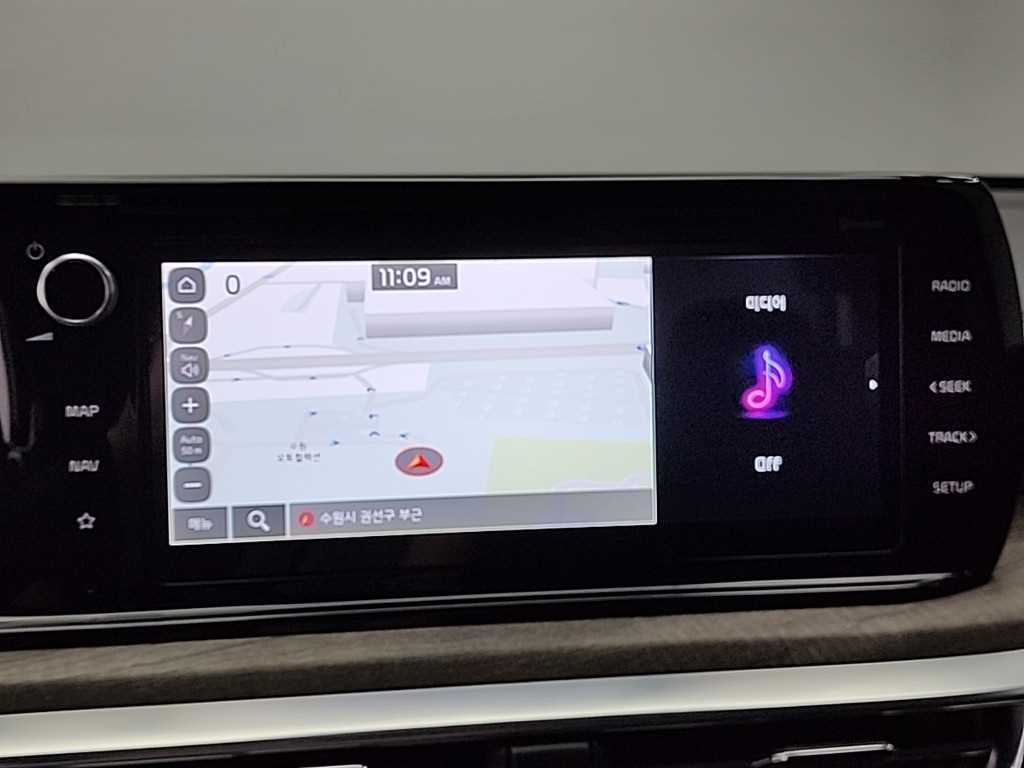 Kia K5 — photo 16