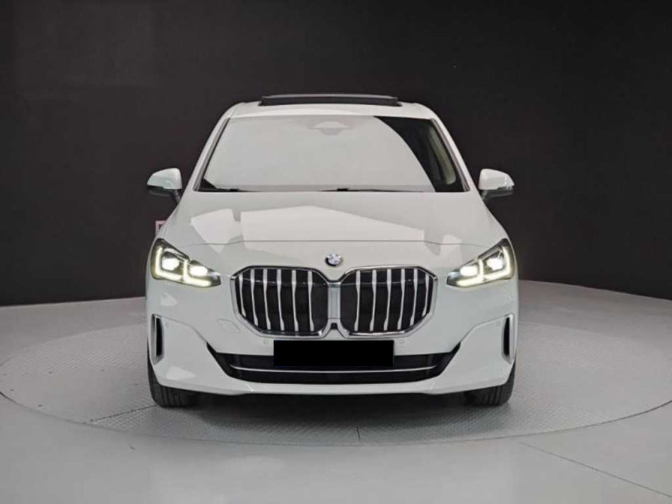 BMW 2-Series — photo 02