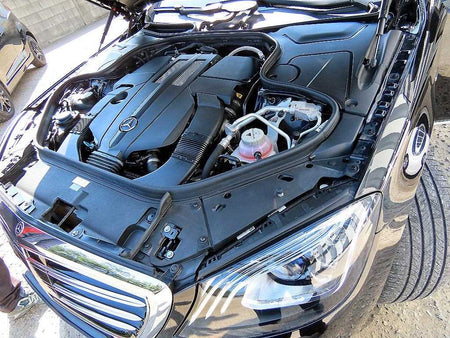 Mercedes-Benz S-Class — photo 19