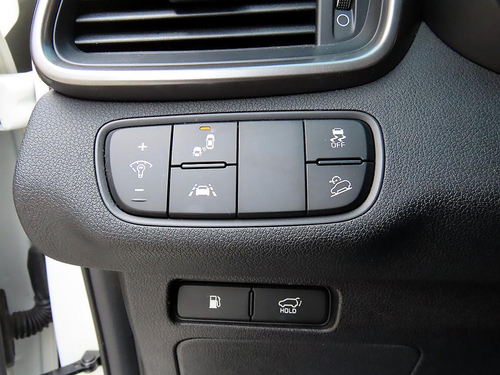 Kia Sorento — photo 13