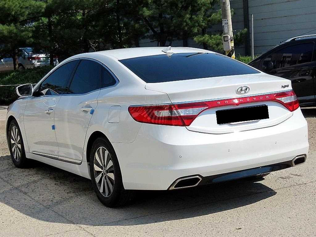 Hyundai Grandeur — photo 03