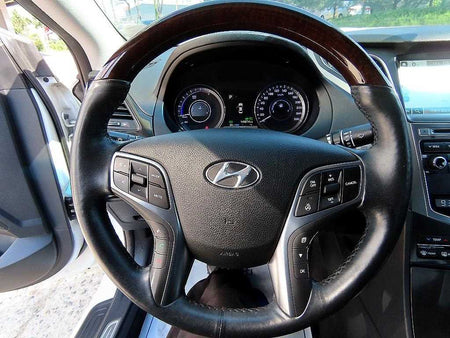 Hyundai Grandeur — photo 08