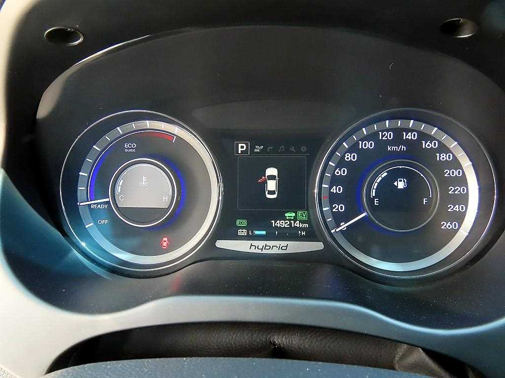 Hyundai Grandeur — photo 09