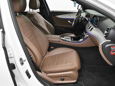 Mercedes-Benz E-Class — photo 10