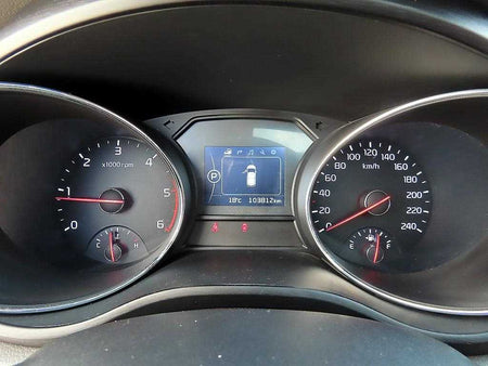 Kia Carnival — photo 10