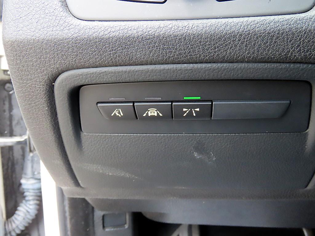 BMW 4-Series — photo 14