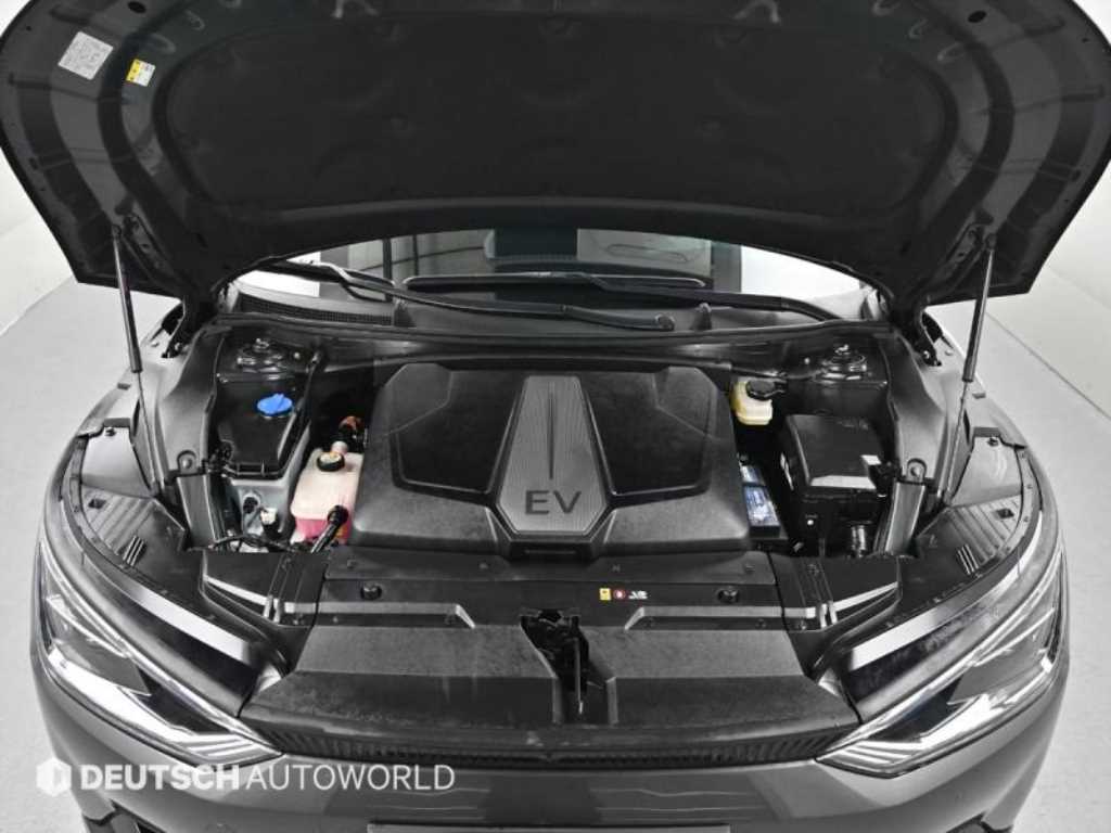 Kia EV6 — photo 06