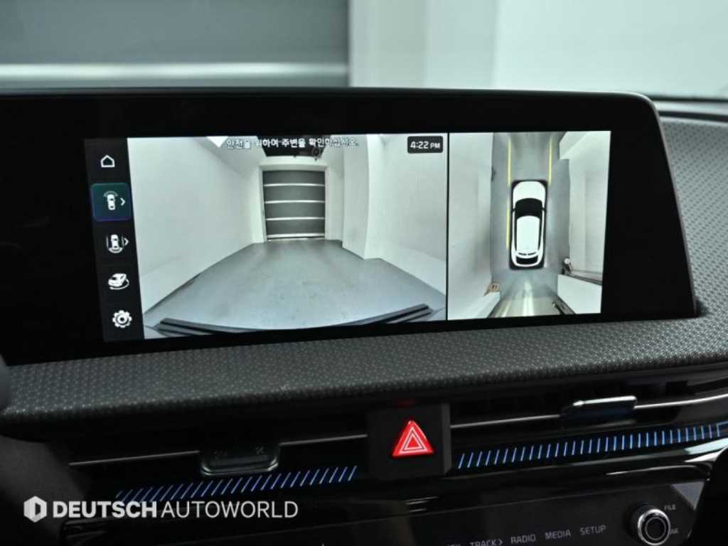 Kia EV6 — photo 15