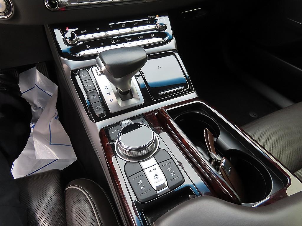Genesis EQ900 — photo 11