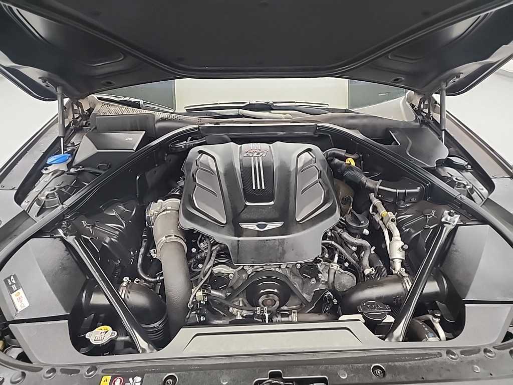 Genesis G80 — photo 05