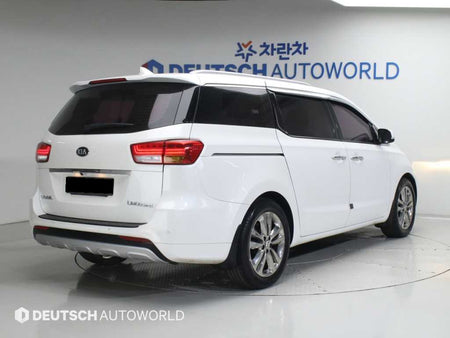 Kia Carnival — photo 02