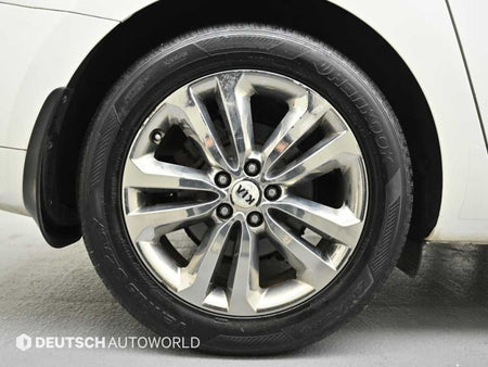 Kia Carnival — photo 05