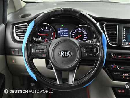 Kia Carnival — photo 13