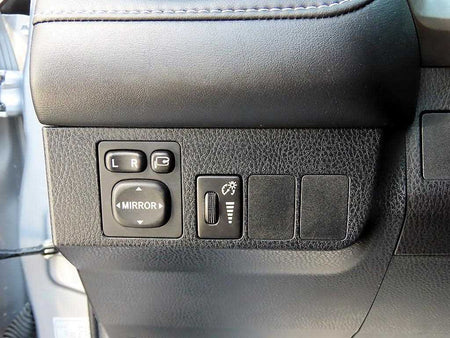 Toyota RAV4 — photo 12