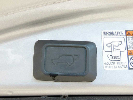 Toyota RAV4 — photo 16