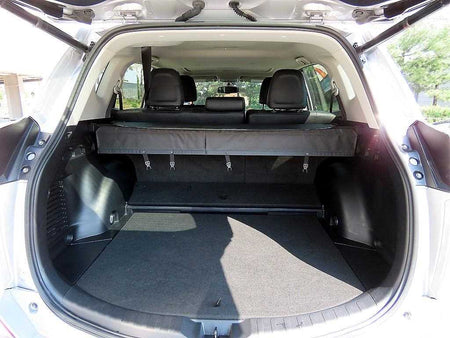 Toyota RAV4 — photo 18