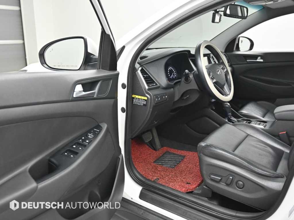 Hyundai Tucson — photo 11