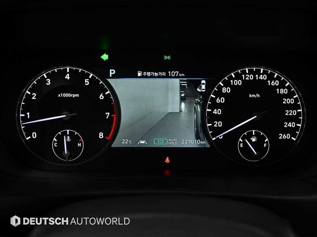 Genesis G90 — photo 08