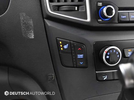 Hyundai Starex — photo 17