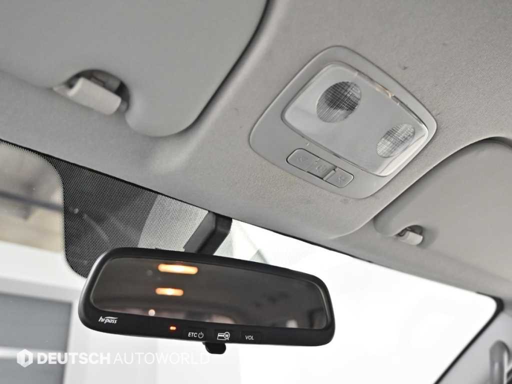 Hyundai Starex — photo 18