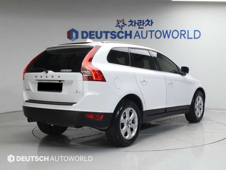 Volvo XC60 — photo 02