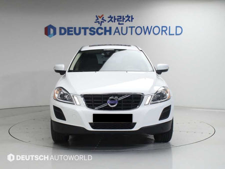 Volvo XC60 — photo 03