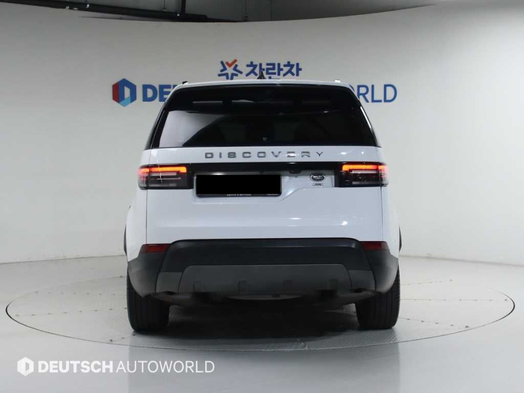 Land Rover Discovery — photo 04