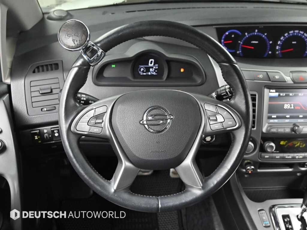 KGM KORANDO — photo 13