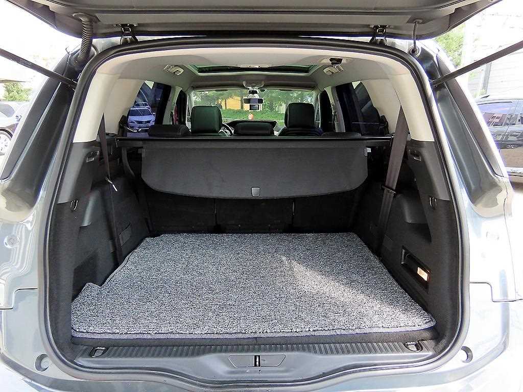 Citroen C4 Picasso — photo 18