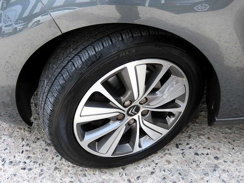 Citroen C4 Picasso — photo 20
