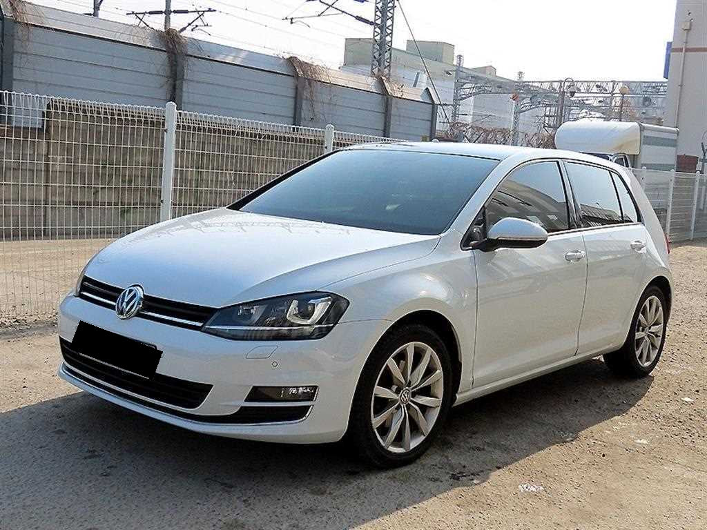 Volkswagen Golf — photo 02