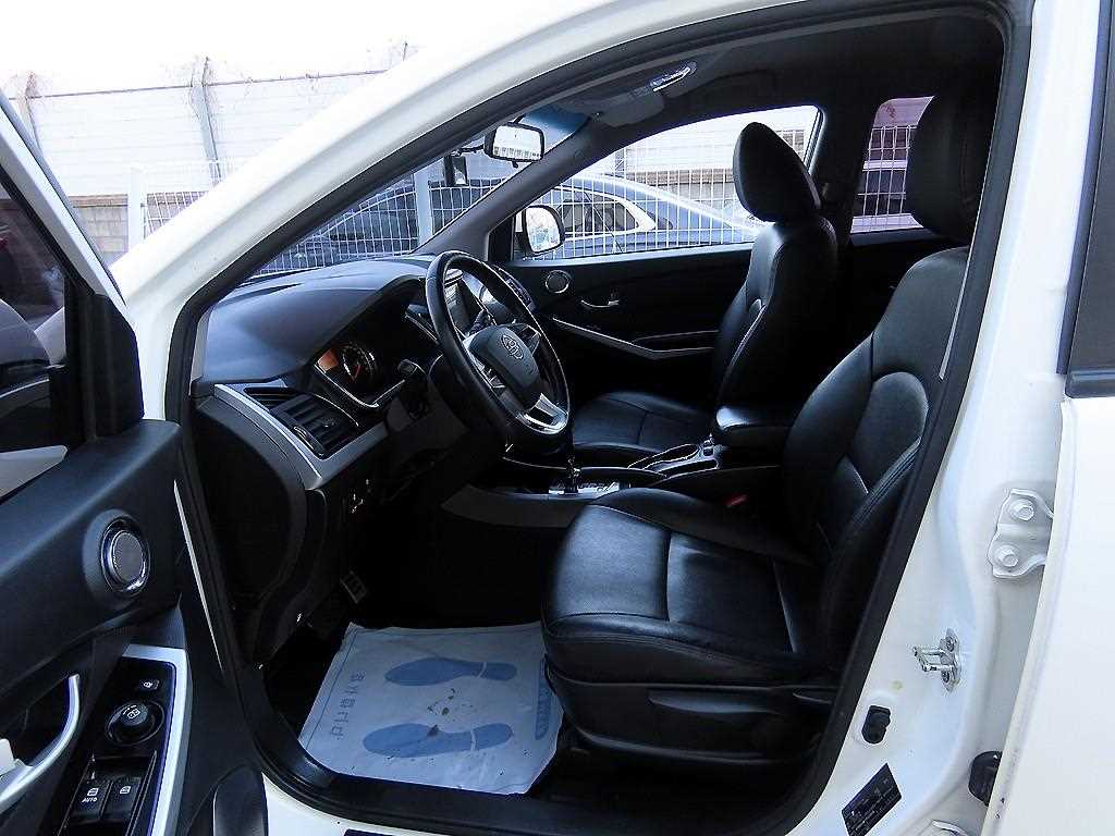 KGM KORANDO — photo 05