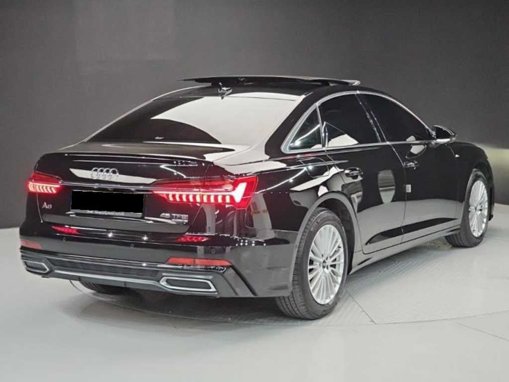 Audi A6 — photo 03
