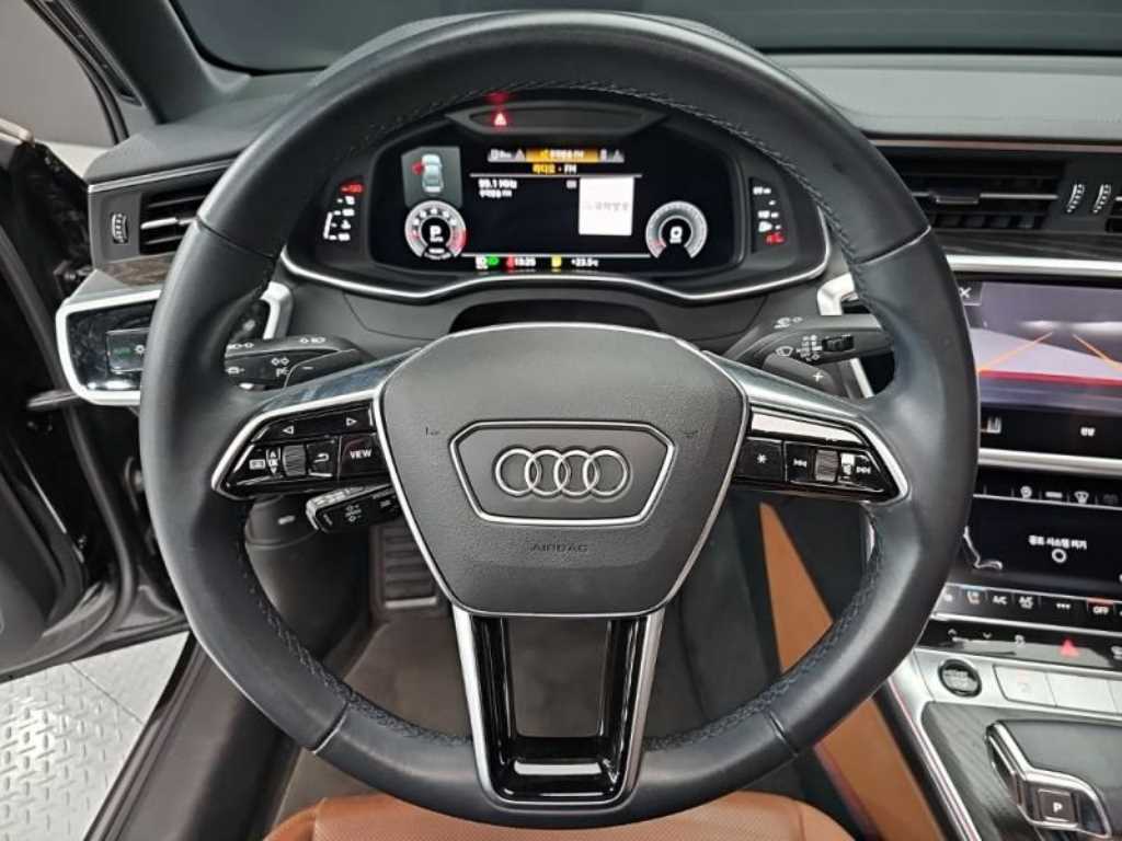 Audi A6 — photo 07