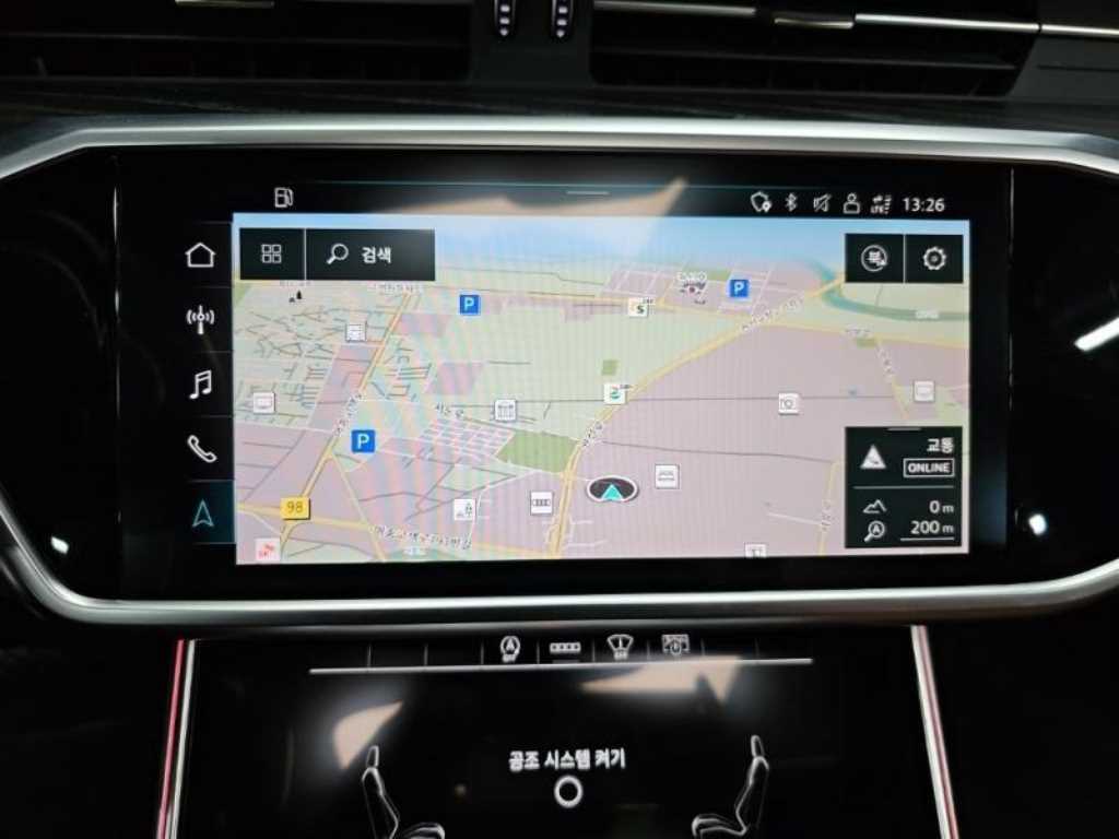 Audi A6 — photo 10
