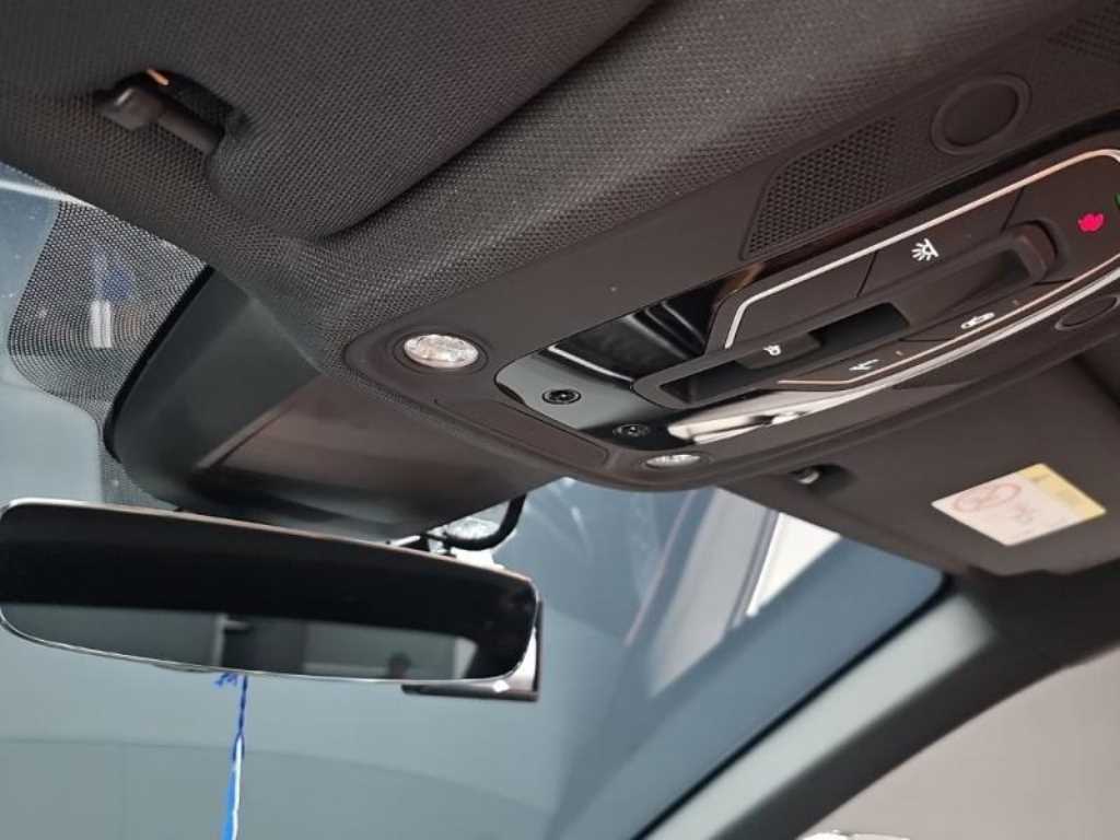 Audi A6 — photo 16