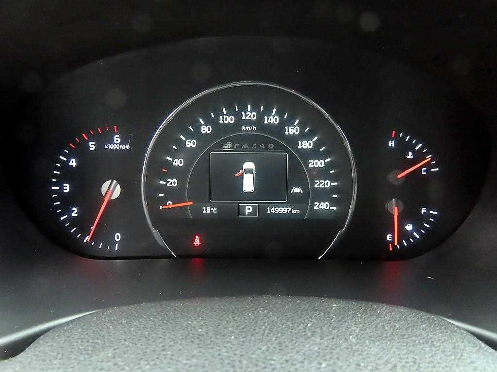 Kia Sorento — photo 09