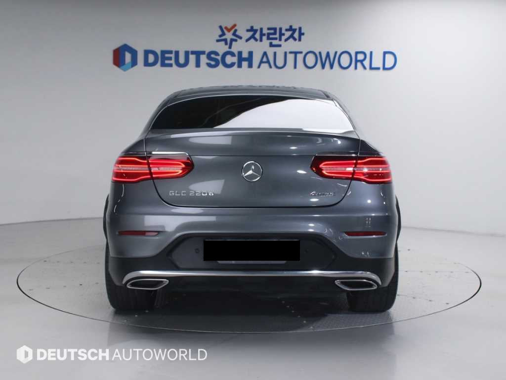 Mercedes-Benz GLC-Class — photo 04