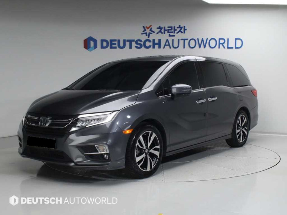 Honda Odyssey — photo 01