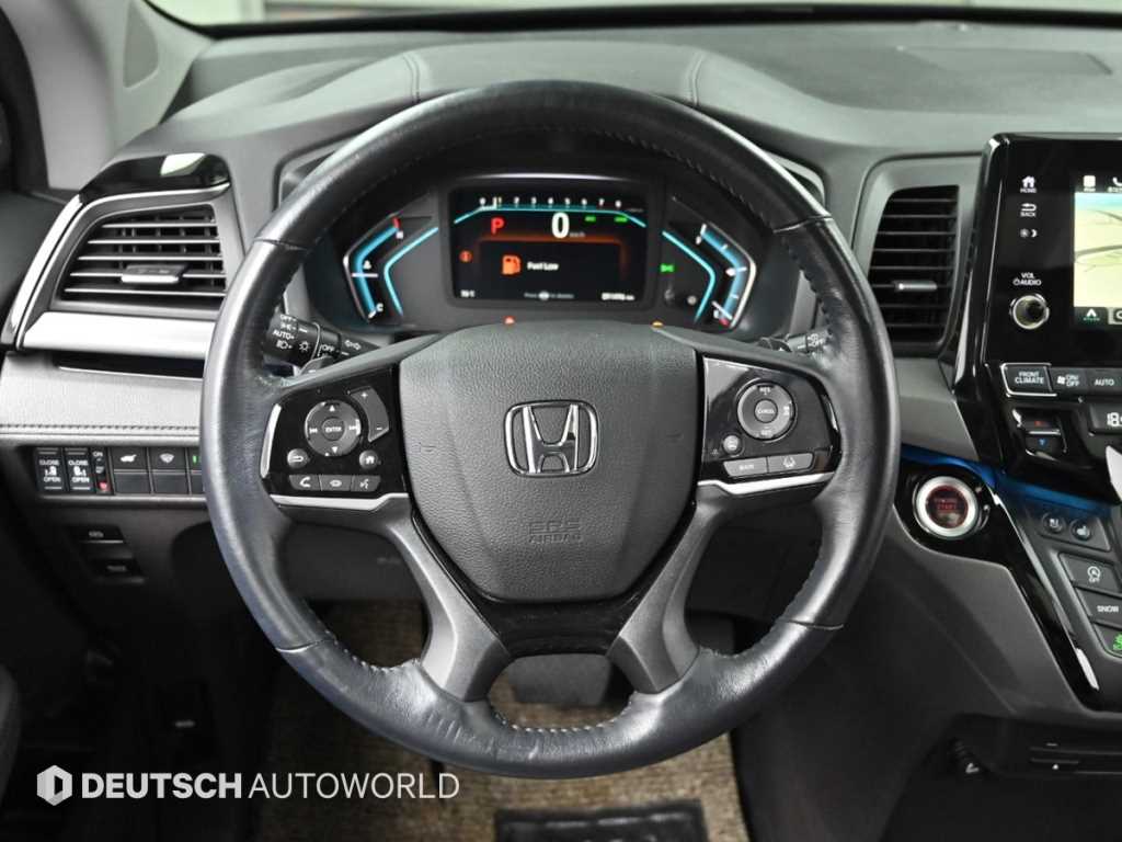 Honda Odyssey — photo 13