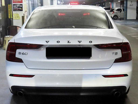 Volvo S60 — photo 05