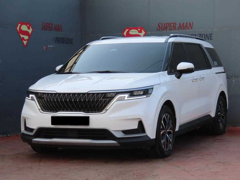 Kia Carnival — photo 01