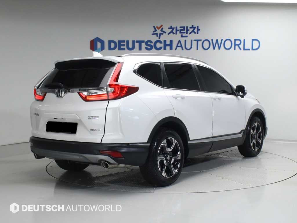 Honda CR-V — photo 02