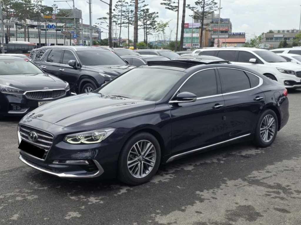 Hyundai Grandeur — photo 02