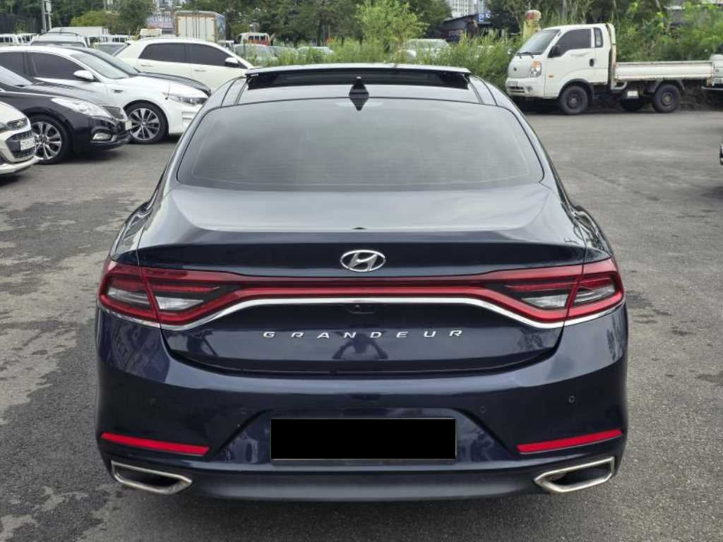Hyundai Grandeur — photo 04