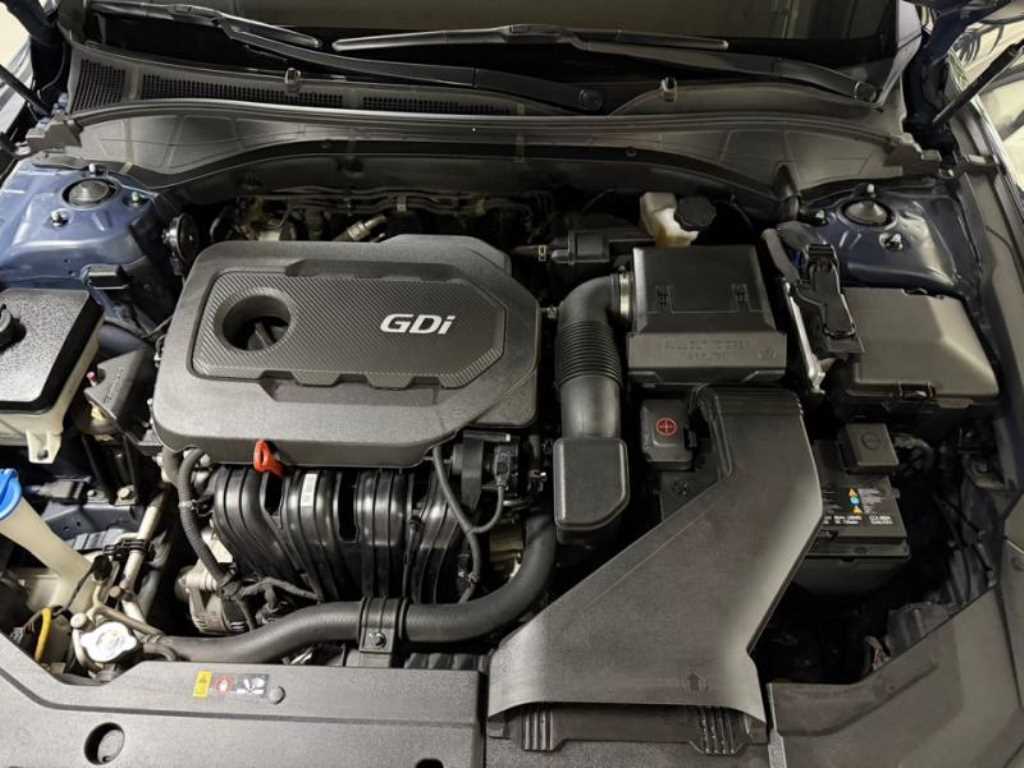 Hyundai Grandeur — photo 18