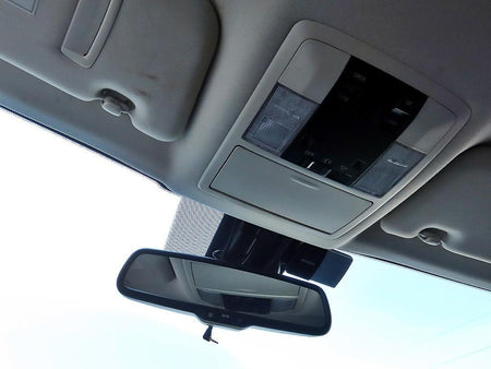 Lexus CT200h — photo 16